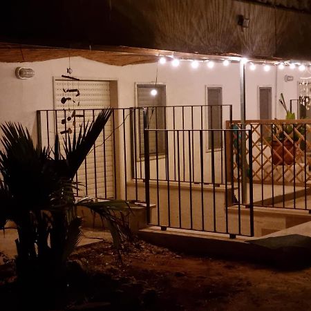 Le Case Di Pat - Palms Home San Pietro in Bevagna Exterior foto