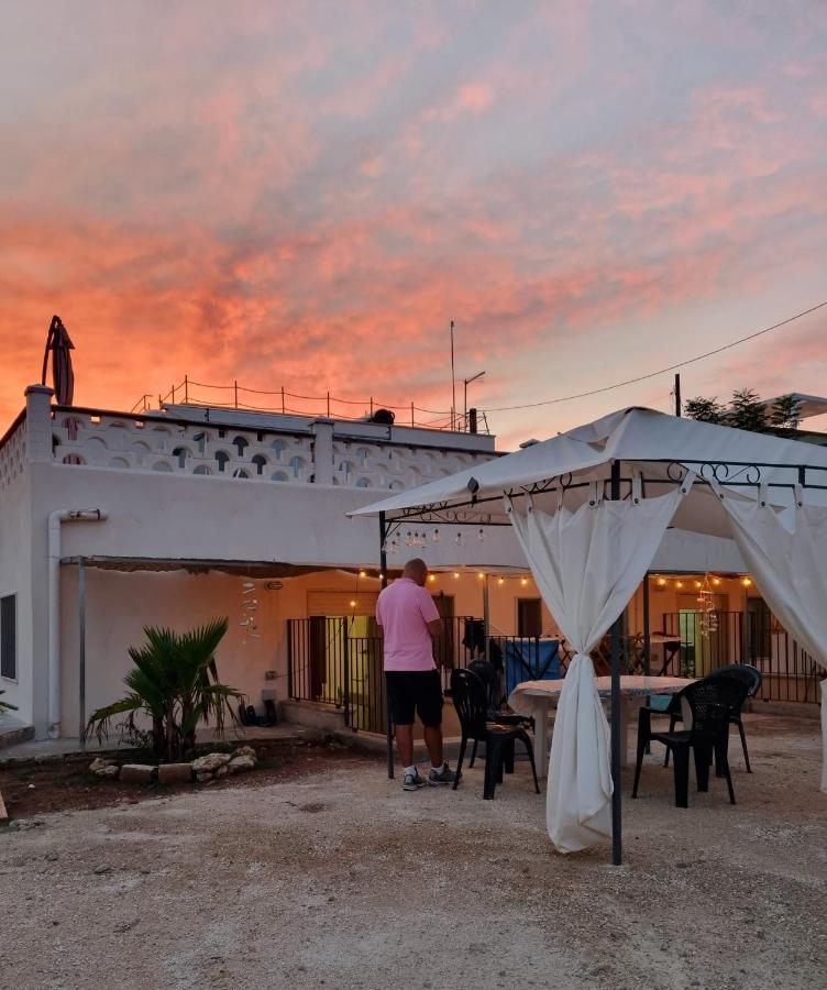 Le Case Di Pat - Palms Home San Pietro in Bevagna Exterior foto